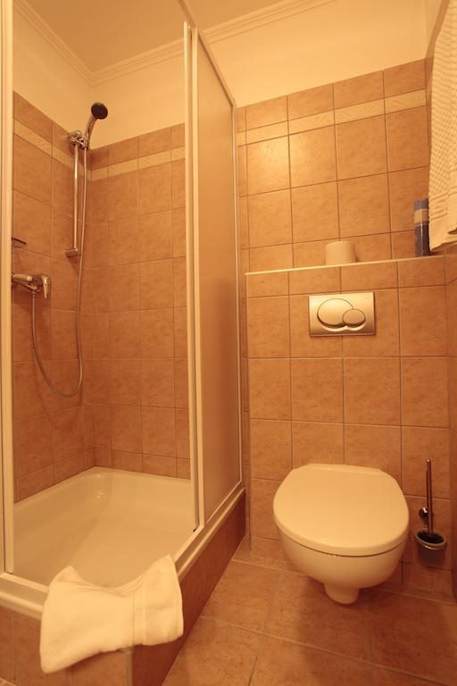 Part Cafe Residence 두나케스치 객실 사진